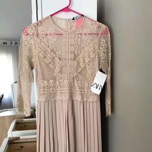 ZARA ELEGANT NUDE LACE DRESS